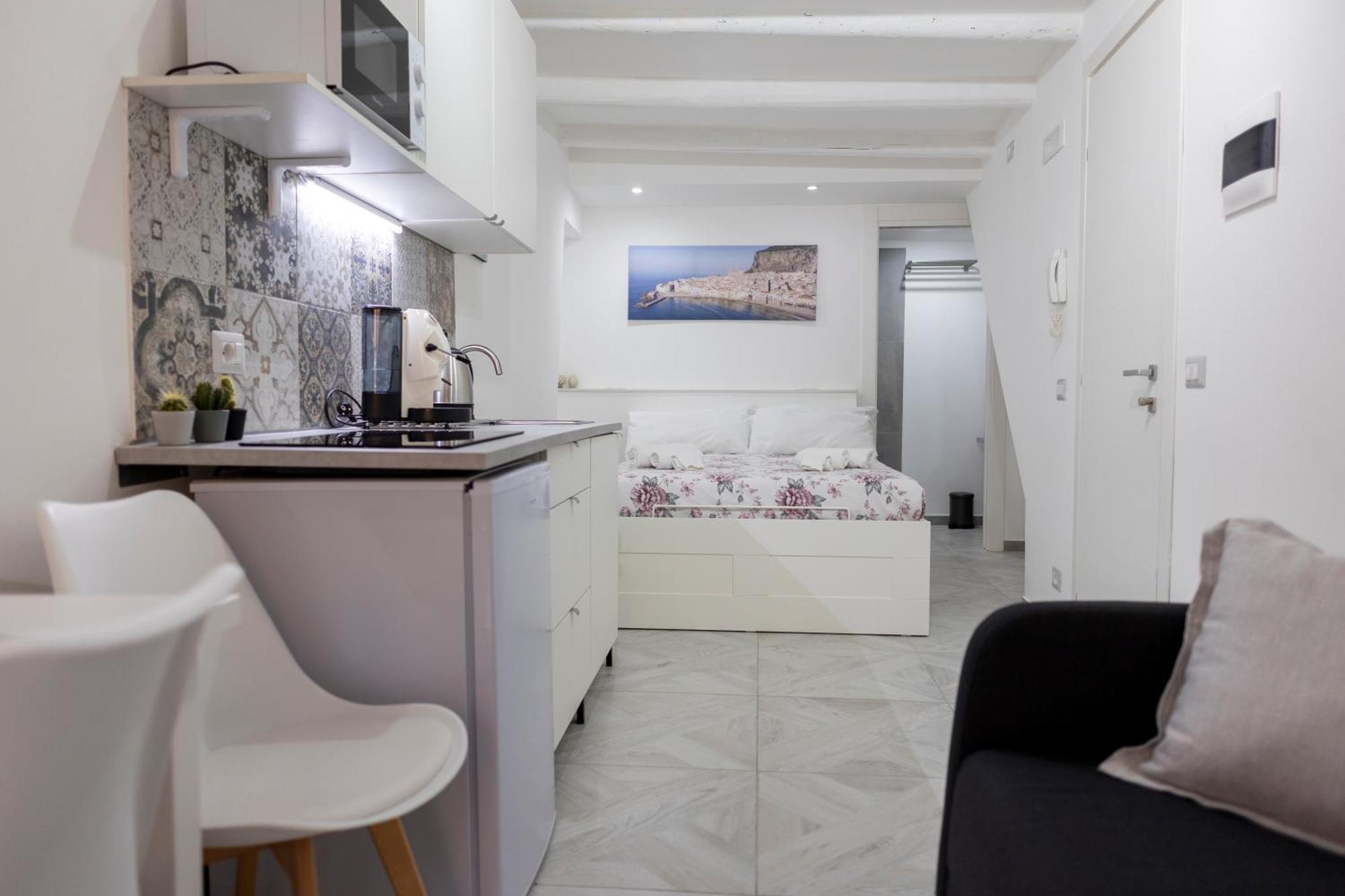 Aurora House Suite Чефалу Экстерьер фото